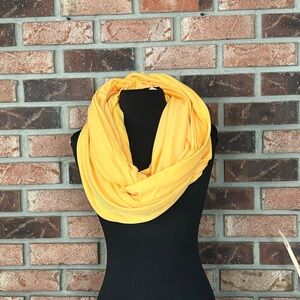 Arizona Jean Infinity Scarf